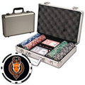 Poker chips set with aluminum chip case - 200 Full Color 8 Stripe chips